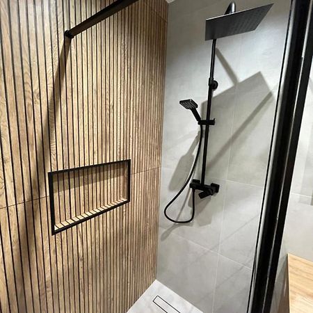 דירות Trzebownisko Przytulny Apartament מראה חיצוני תמונה